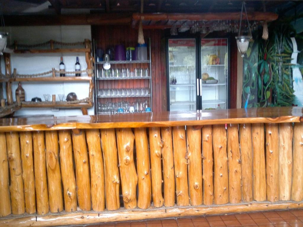 Hostel Villa Verde Monteverde ภายนอก รูปภาพ